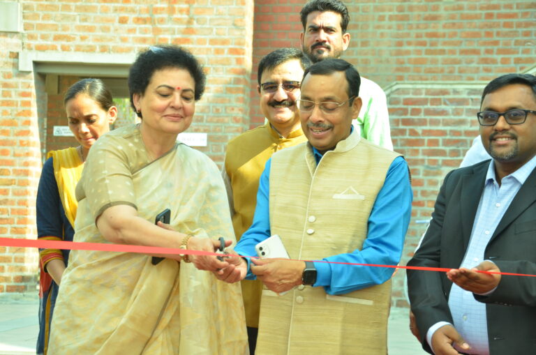 Inauguration Mega Exhibition 1